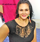 attractive Colombia girl Pao from Bogota CO25932