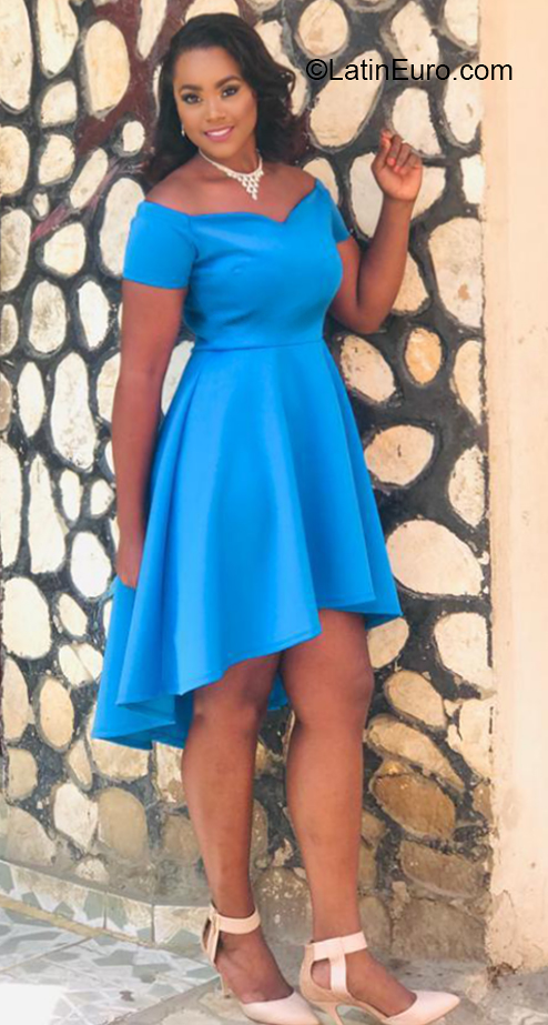 Date this exotic Colombia girl Johanny from San Cristobal CO25938