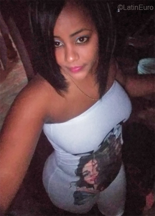 Date this young Dominican Republic girl Yennifer from San Pedro Macoris DO36747