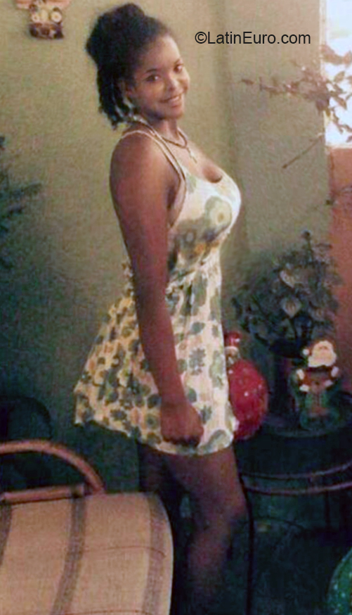 Date this cute Venezuela girl Almerys from Maturin VE3168