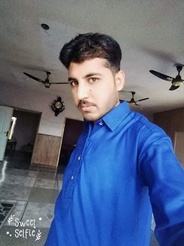 Date this athletic Pakistan man Waqr from Pakistan PK216