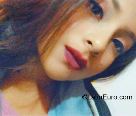 Date this pretty Peru girl Allyson from Lima PE1436