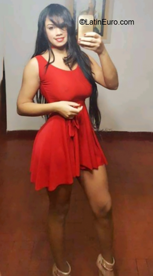 Date this tall Dominican Republic girl Josefina from La Romana DO36186