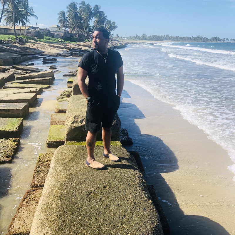 Date this voluptuous Dominican Republic man Juan carlos from Monte Plata DO36228