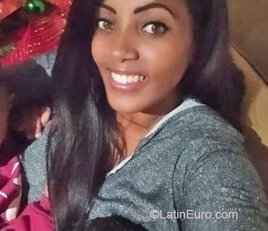 Date this tall Venezuela girl Rosy from Caracas VE2750
