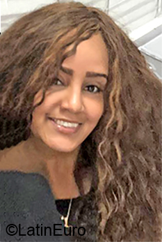 Date this pretty Dominican Republic girl Adalgisa from Santo Domingo DO36471