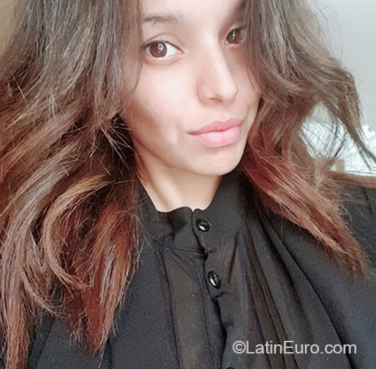 Date this fun Argentina girl Carolina from Buenos Aires AR256