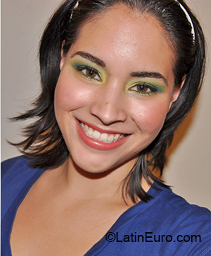 Date this delightful Colombia girl Paulina from Barranquilla CO27547