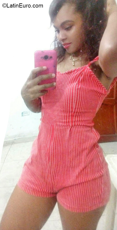 Date this tall Colombia girl Isabel from Quibdo CO26272