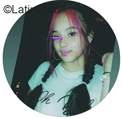 Date this good-looking Colombia girl Daniela from Manizales CO26280