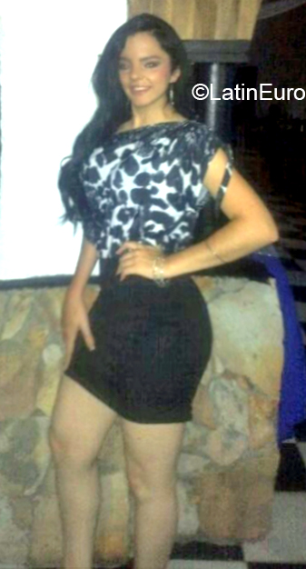Date this funny Venezuela girl Yurany from San Cristobal DO36630
