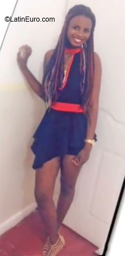 Date this athletic Dominican Republic girl Jacqueline from Santiago DO36740