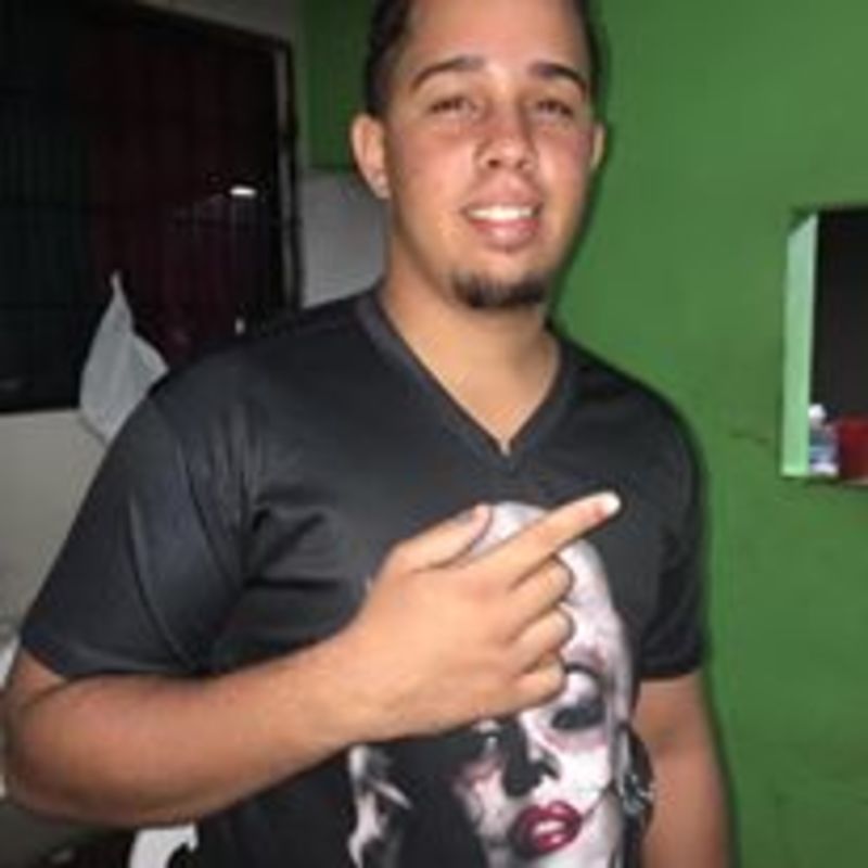 Date this young Dominican Republic man Andry ismael from Santiago DO36765