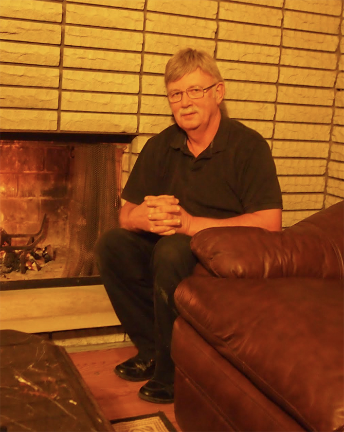 Date this pretty United States man Steve from Warren US21494