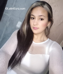 stunning Colombia girl Rosa from Medellin CO26438