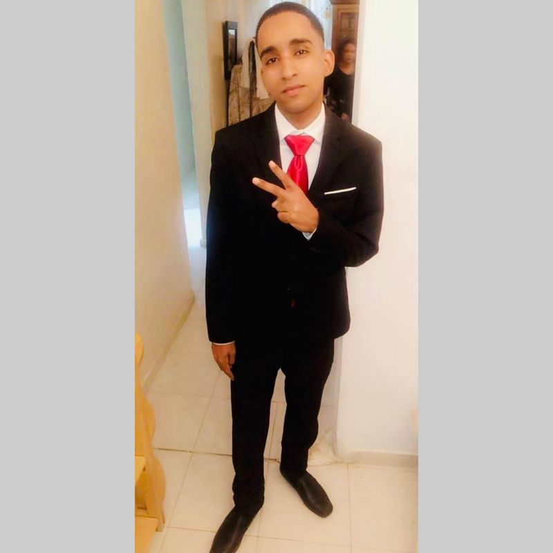 Date this funny Dominican Republic man Carlos from Santo Domingo DO37046