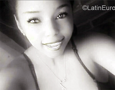 Date this charming Venezuela girl Cristina from Caracas VE2917