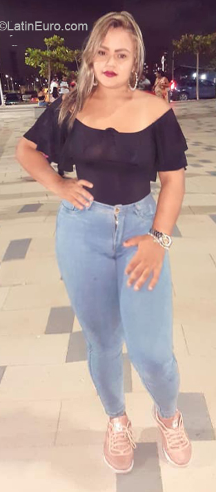 Date this good-looking Colombia girl Vane from Barranquilla CO26621