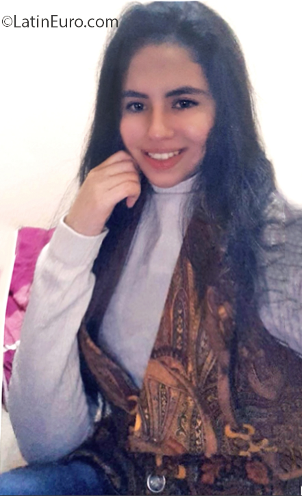 Date this delightful Paraguay girl Natasha from Ciudad del este PY27