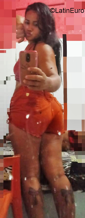 Date this hot Brazil girl Lidiana from Sao Paulo BR11041