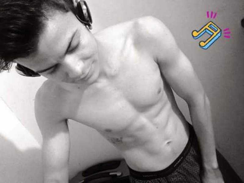 Date this sensual Costa Rica man Yohan coca from San Diego Tres Rios CR384