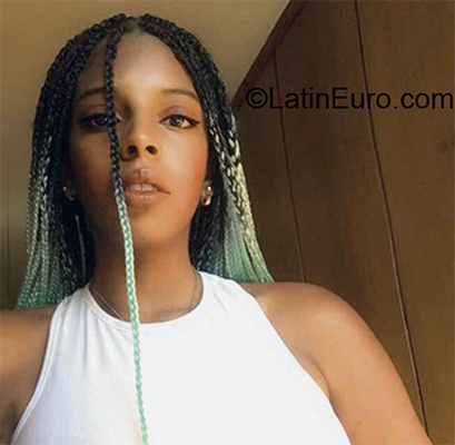 Date this tall Dominican Republic girl Natalia from Santiago DO37464