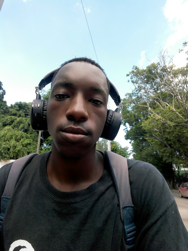 Date this good-looking Cuba man Yohan from La Habana CU657