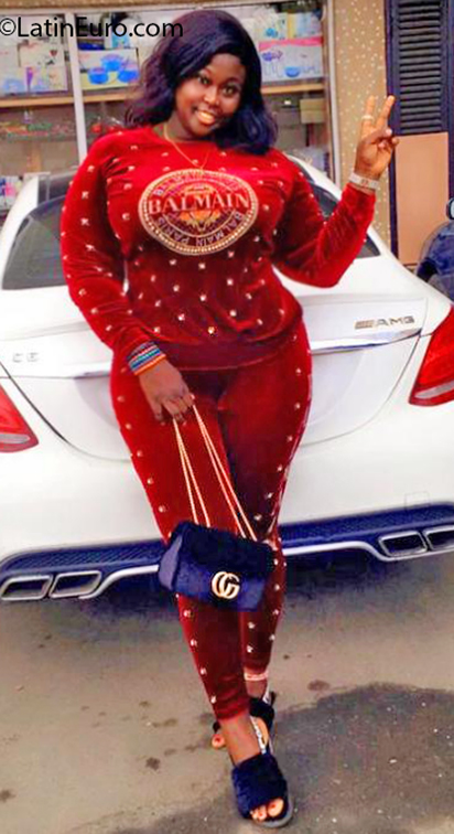 Date this gorgeous Nigeria girl Bibiana from Lagos NG515