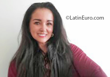 Date this beautiful Colombia girl Gloria from Tulua CO26915