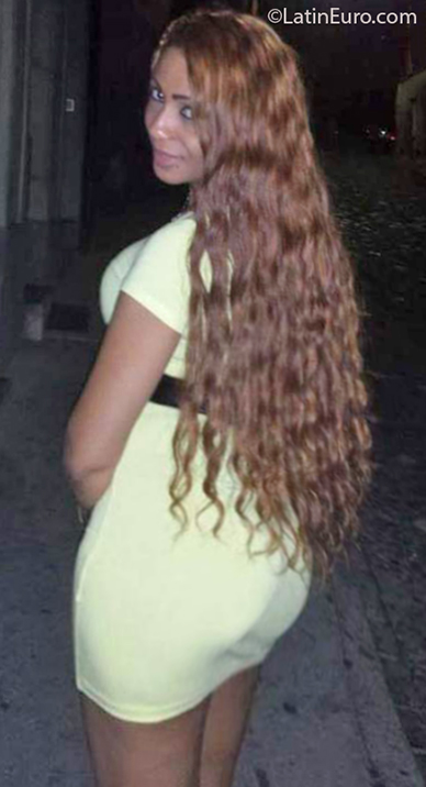 Date this young Dominican Republic girl Reyna from Puerto Plata DO37647