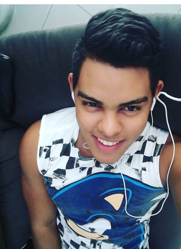 Date this georgeous Dominican Republic man YRE from Santo Domingo DO37655