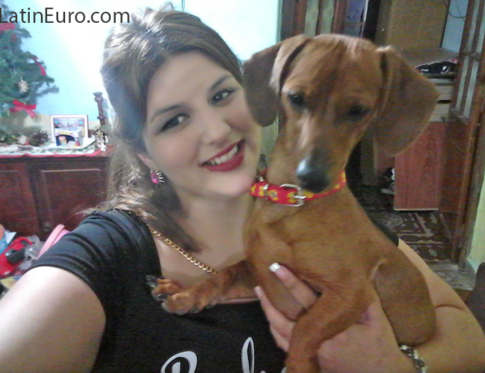 Date this foxy Argentina girl Flor from Santa Fe AR365