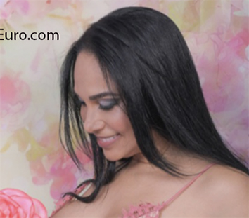 Date this pretty Dominican Republic girl Chanel from Santo Domingo DO37829