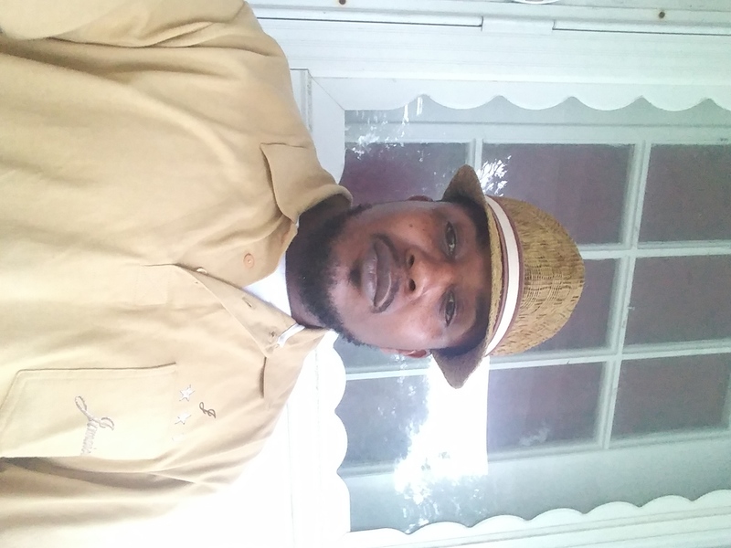 Date this tall United States man Osee from Kansas City US20731