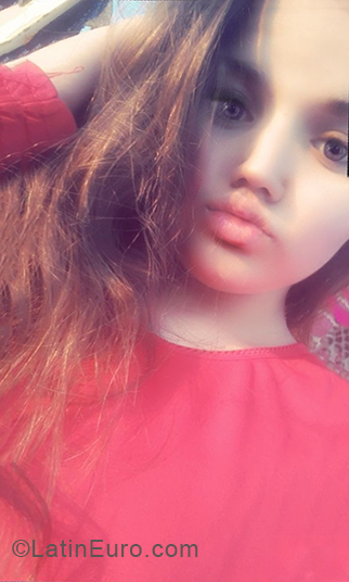 Date this charming Uruguay girl Nicole from Montevideo UY49