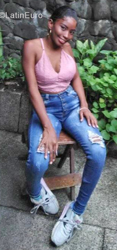 Date this stunning Colombia girl Jasy from Cali CO27188