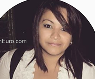 Date this happy Venezuela girl Blanca from Maracaibo VE3173