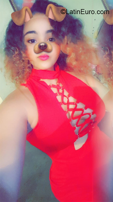Date this funny Dominican Republic girl Anyi from Santo Domingo DO38061
