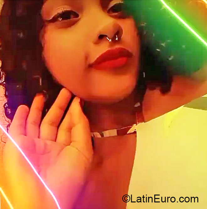Date this tall Brazil girl Aline from Fortaleza BR11142