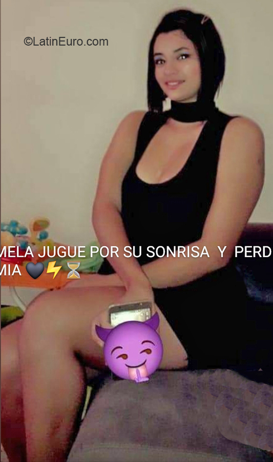 Date this sultry Spain girl Dahiana from Zaragoza ES502