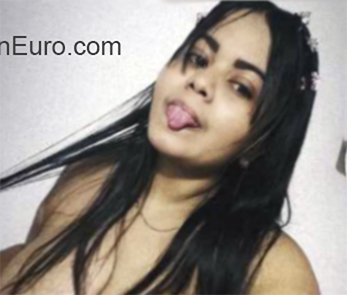 Date this hot Colombia girl Loraine from Barranquilla CO27534