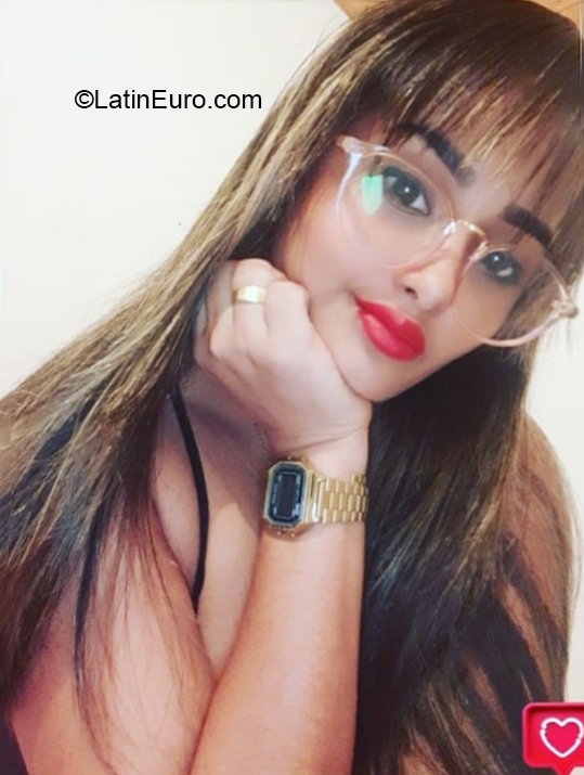 Date this athletic Colombia girl Aura from Caucasia CO27711