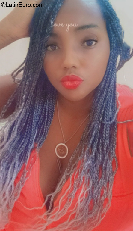 Date this georgeous Costa Rica girl Vanesa from  CR492