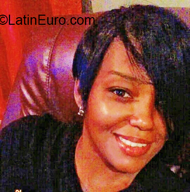 Date this hot Dominican Republic girl Alexandra from Distrito Nacional DO38436