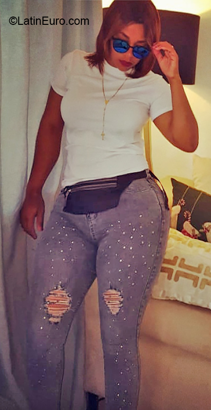 Date this georgeous Dominican Republic girl Marlen from La Romana DO38462