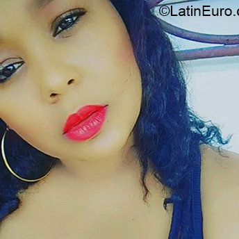 Date this stunning Dominican Republic girl Flor from La Romana DO38463