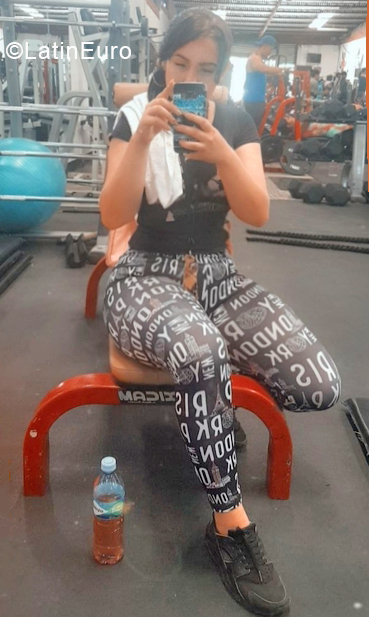 Date this exotic Nicaragua girl Isamar from Nicaragua NI249