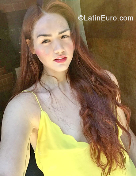 Date this georgeous Venezuela girl Andrea from Guatire VE3368