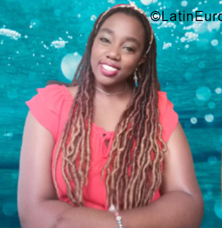 Date this happy Chile girl Johana from Valdivia CL188