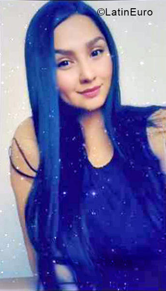 Date this passionate Colombia girl Julie from Bogota CO28416